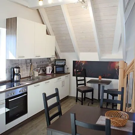 Ferienhaus-parsteinsee * Herzsprung