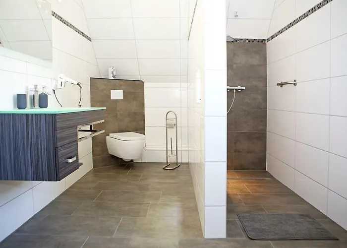 Ferienhaus-parsteinsee Casa de Férias *